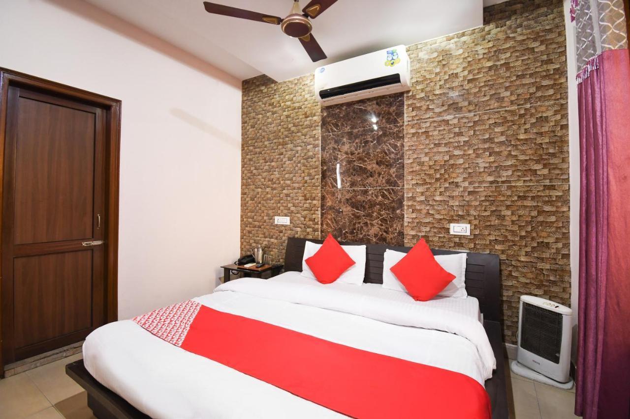 Oyo 67033 Hotel Sahil Plaza Una  Εξωτερικό φωτογραφία